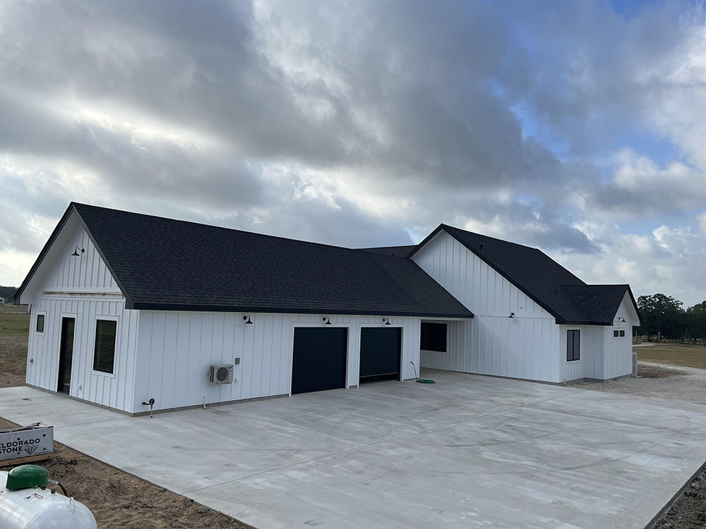 green custom home (3)